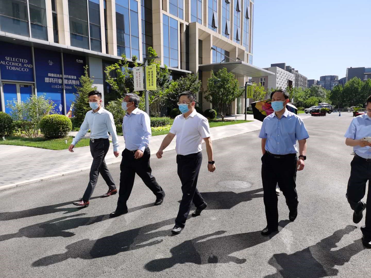 李榮燦書記一行考察IC PARK 1.jpg